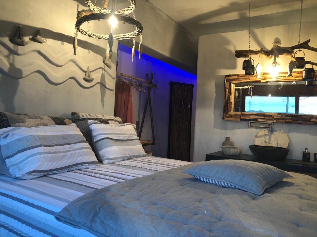 Istron Breeze Isla Villa ภายนอก รูปภาพ